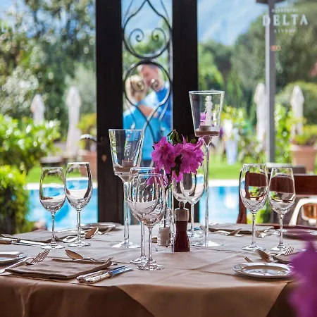 Delta فندق